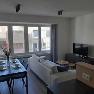 Novia - Op De Zeedijk, Parkeren Mogelijk , Oostende België